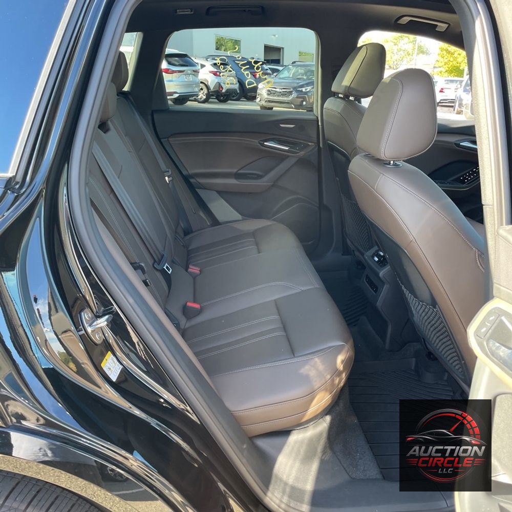 2025 Audi Q6 e-tron Prestige