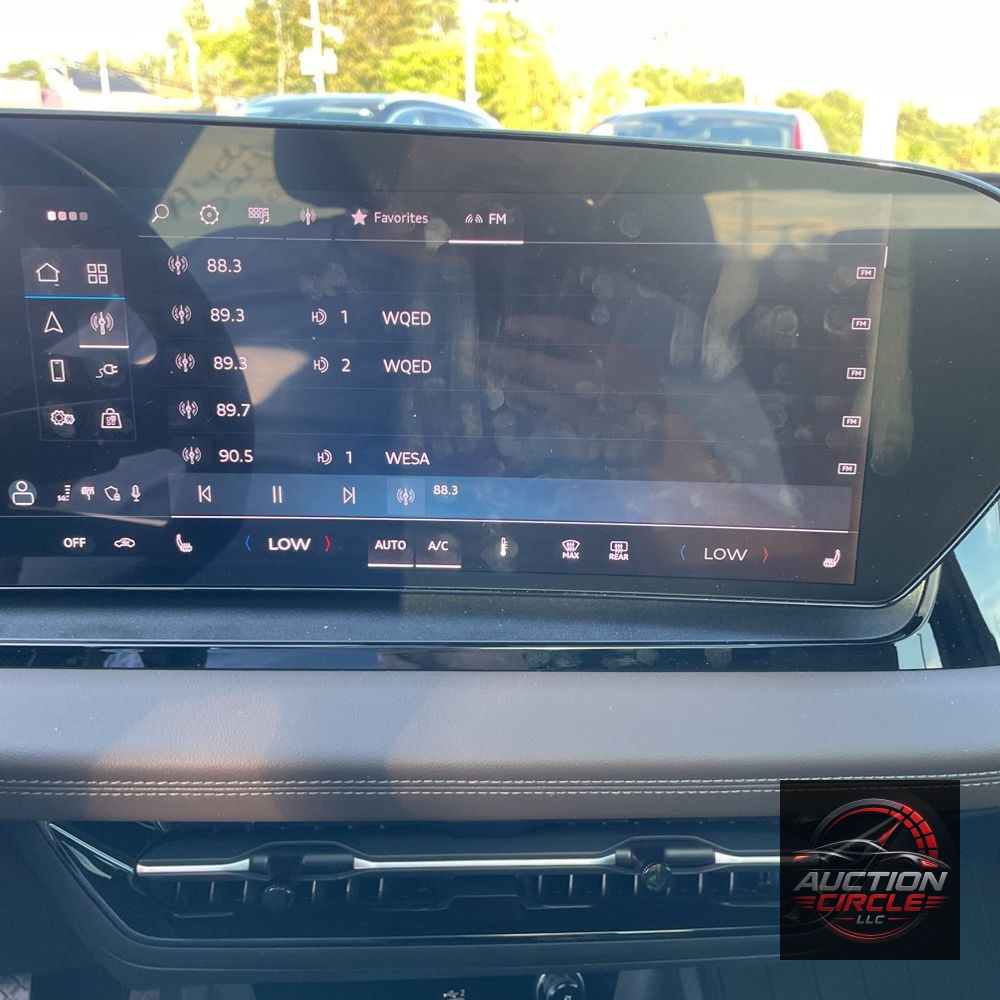 2025 Audi Q6 e-tron Prestige