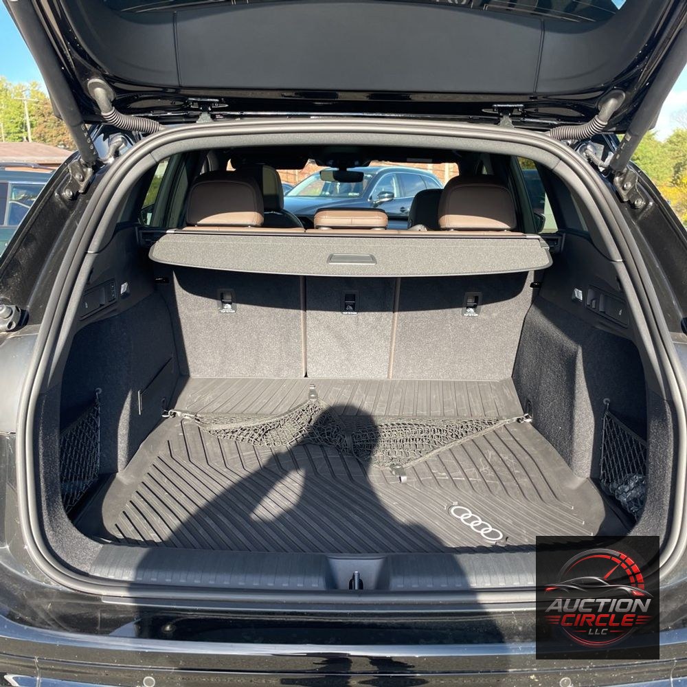 2025 Audi Q6 e-tron Prestige