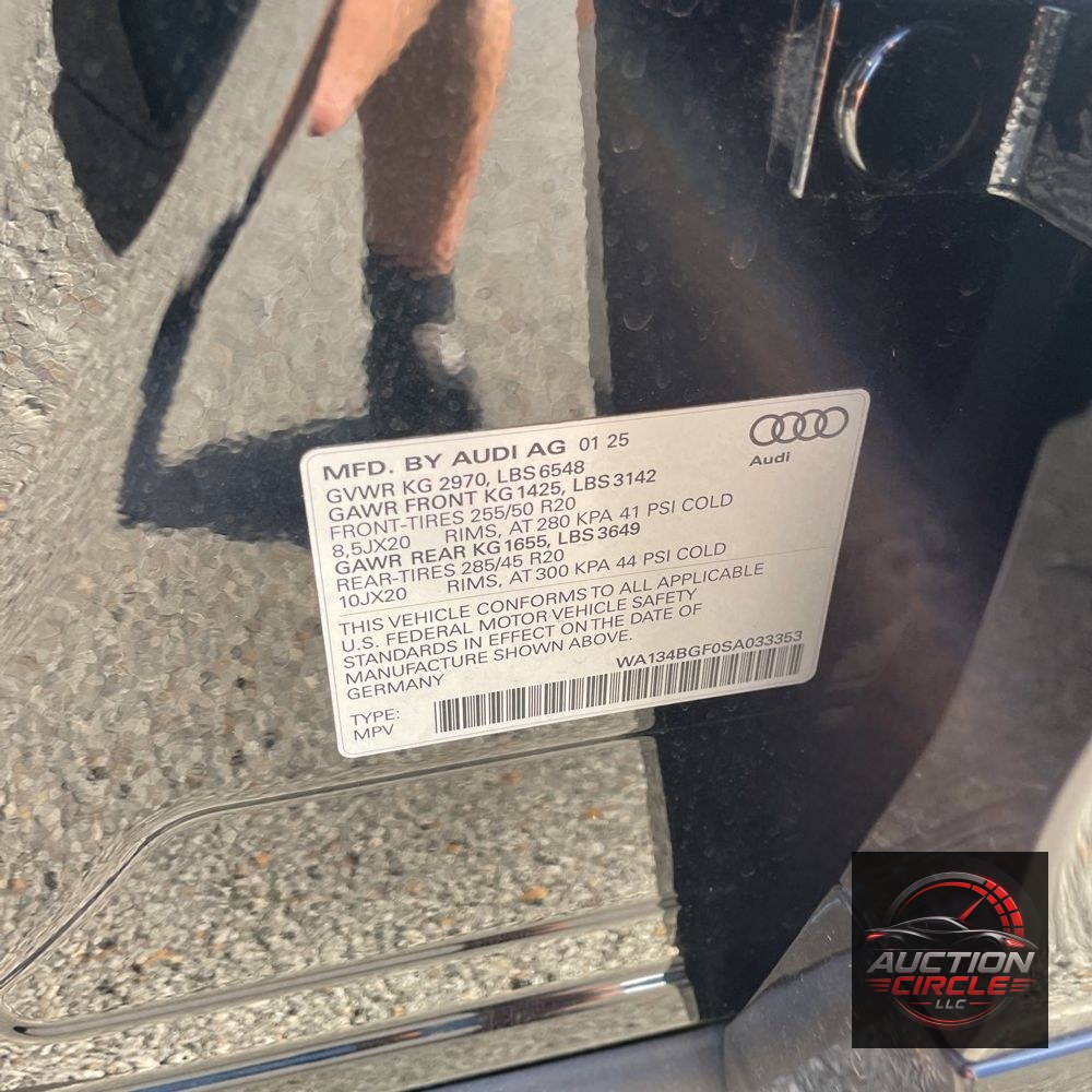 2025 Audi Q6 e-tron Prestige