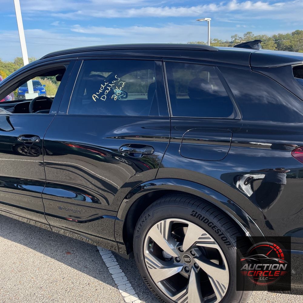 2025 Audi Q6 e-tron Prestige
