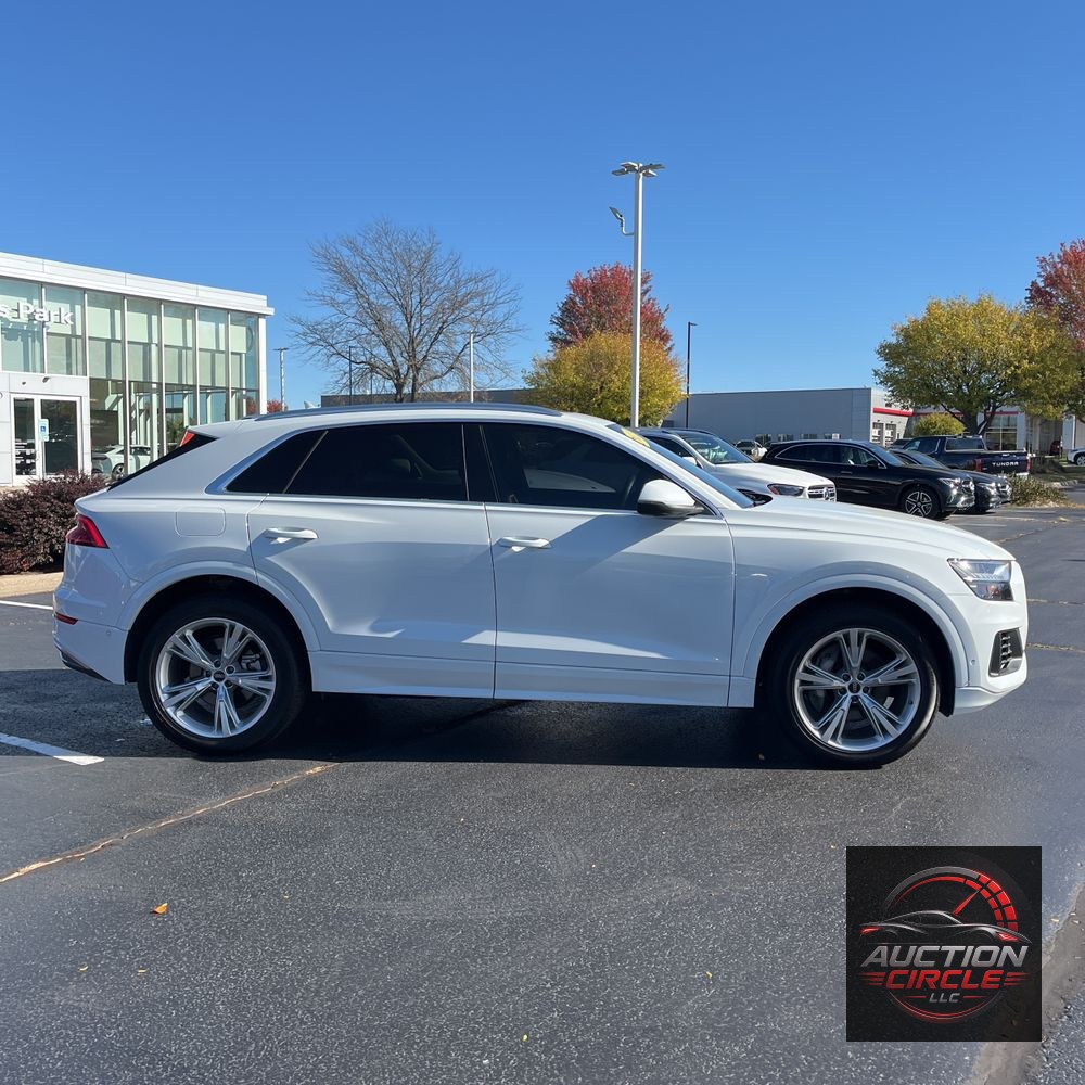 2023 Audi Q8 Premium 55 TFSI