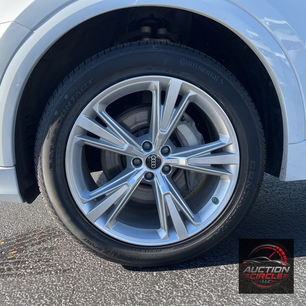 2023 Audi Q8 Premium 55 TFSI