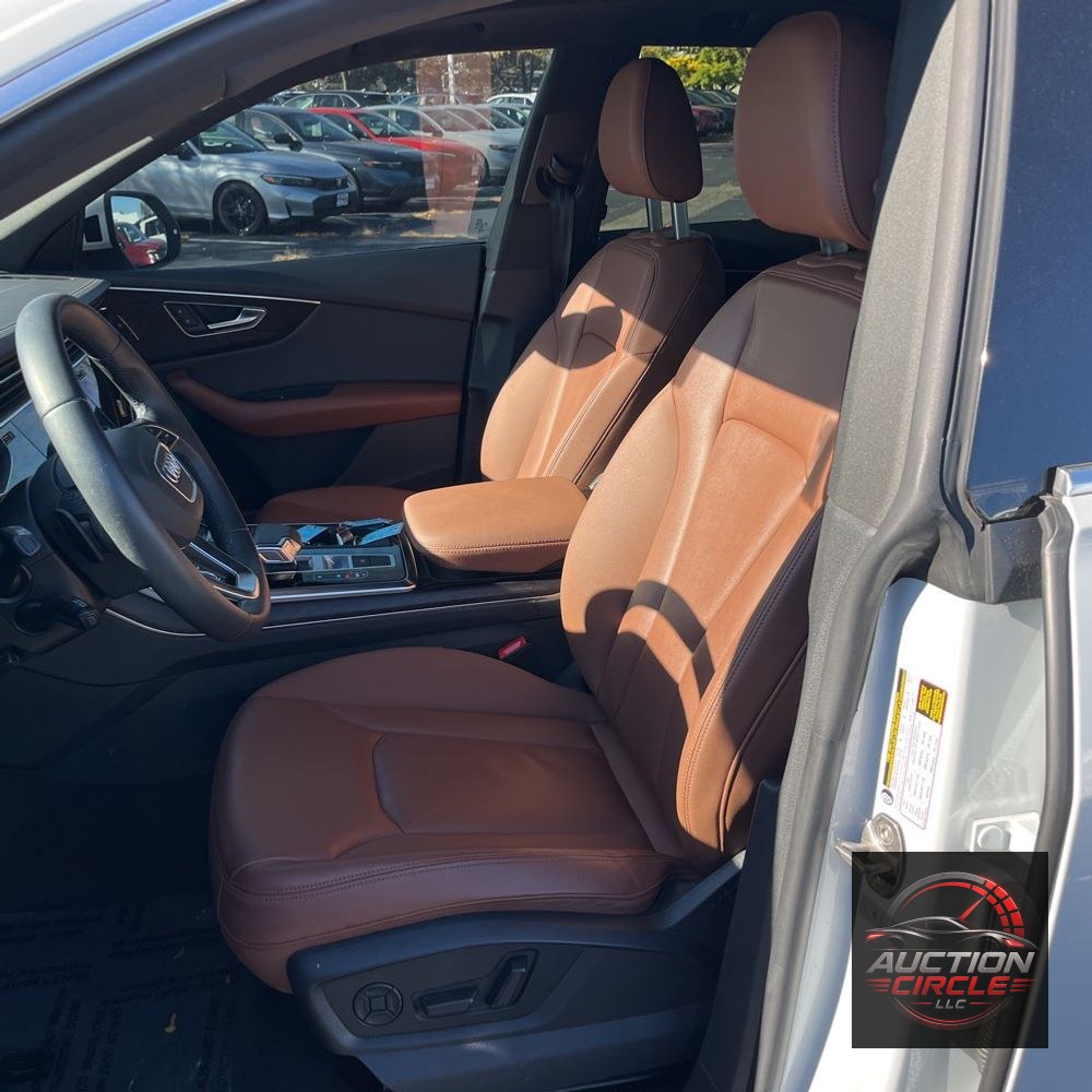 2023 Audi Q8 Premium 55 TFSI