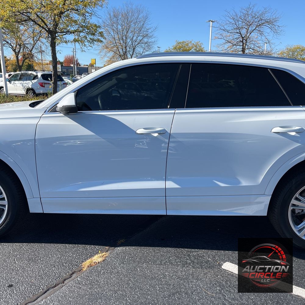 2023 Audi Q8 Premium 55 TFSI