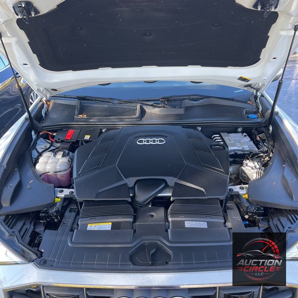 2023 Audi Q8 Premium 55 TFSI