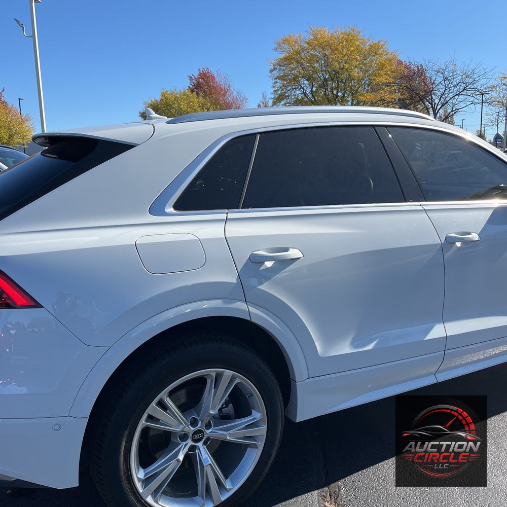 2023 Audi Q8 Premium 55 TFSI