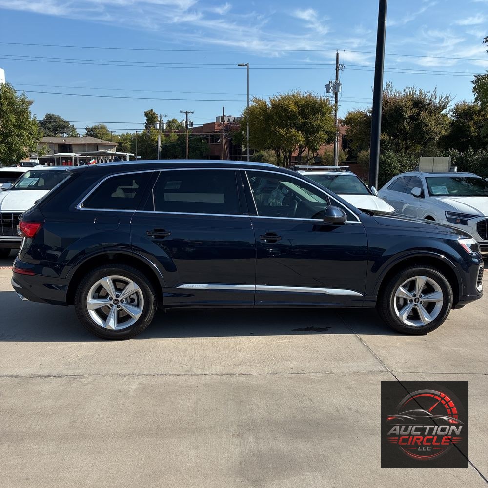 2025 Audi Q7 Premium 55