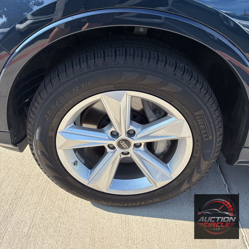 2025 Audi Q7 Premium 55