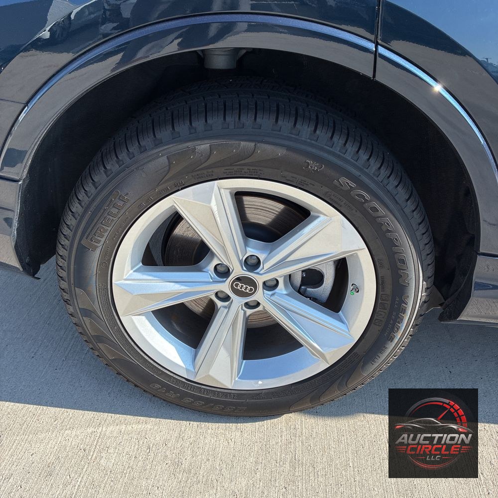 2025 Audi Q7 Premium 55
