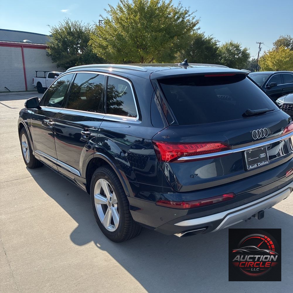 2025 Audi Q7 Premium 55