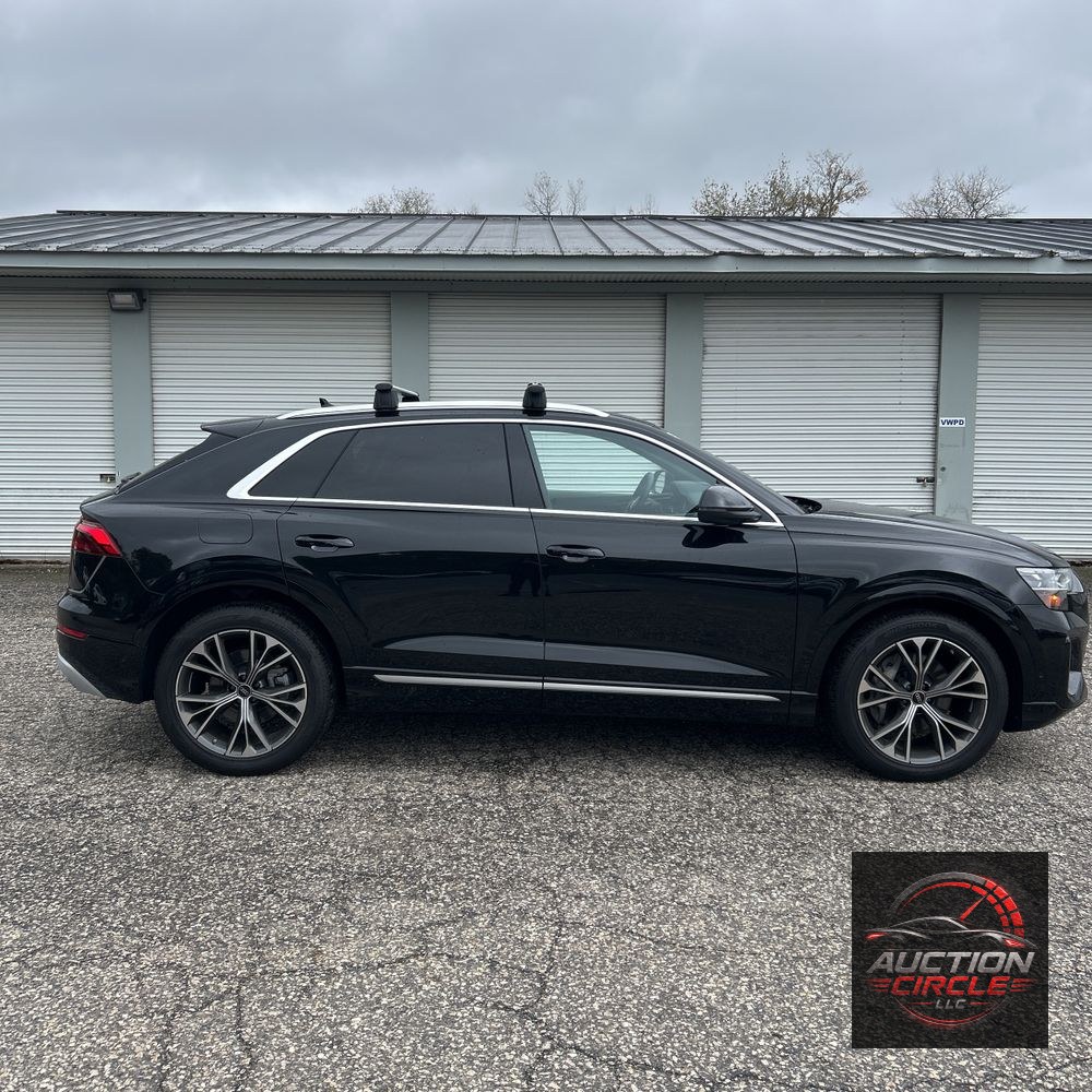2024 Audi Q8 Prestige 55