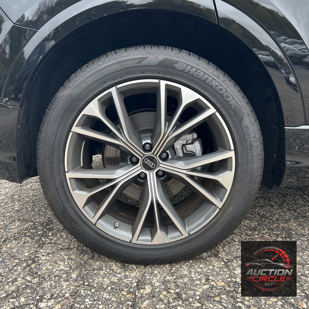2024 Audi Q8 Prestige 55