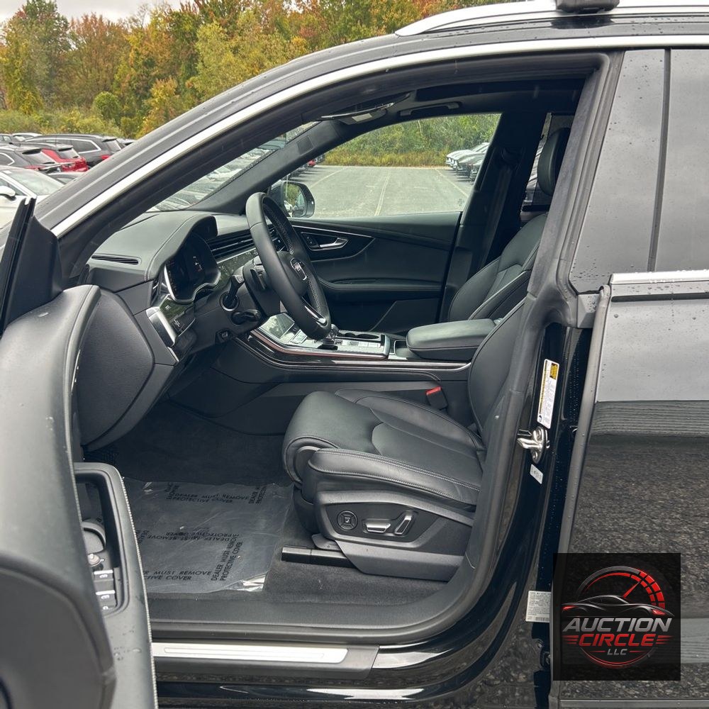 2024 Audi Q8 Prestige 55
