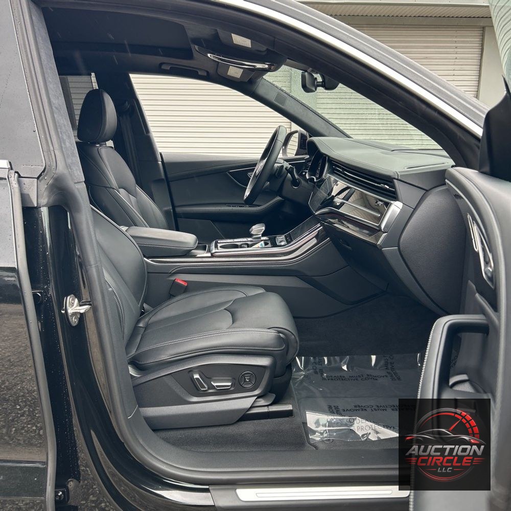 2024 Audi Q8 Prestige 55
