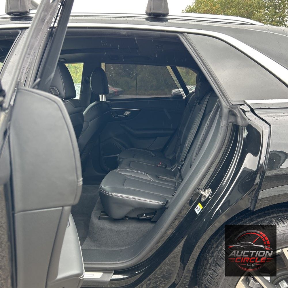2024 Audi Q8 Prestige 55