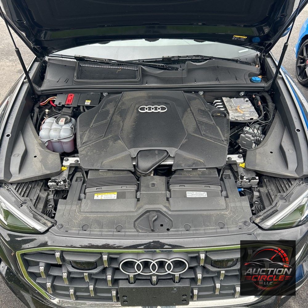 2024 Audi Q8 Prestige 55