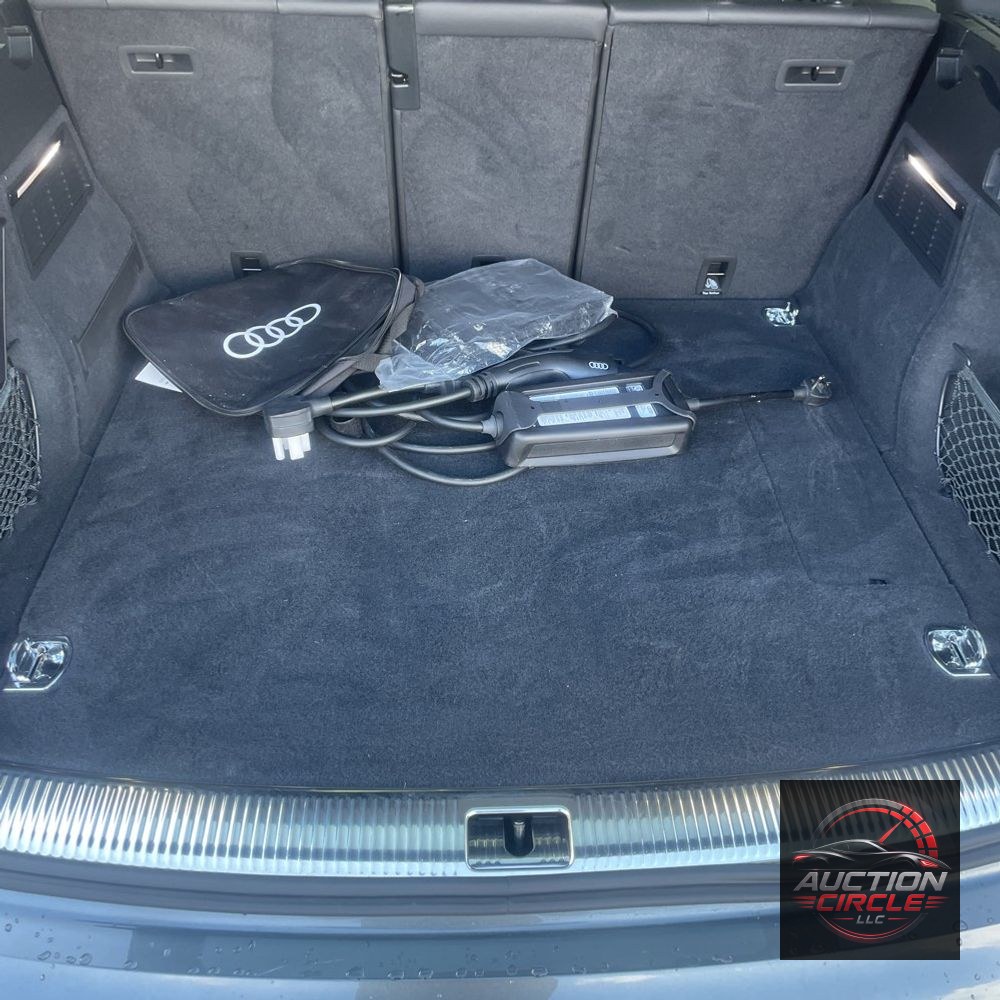 2025 Audi Q5 S-Line Prem+ 55 PHEV