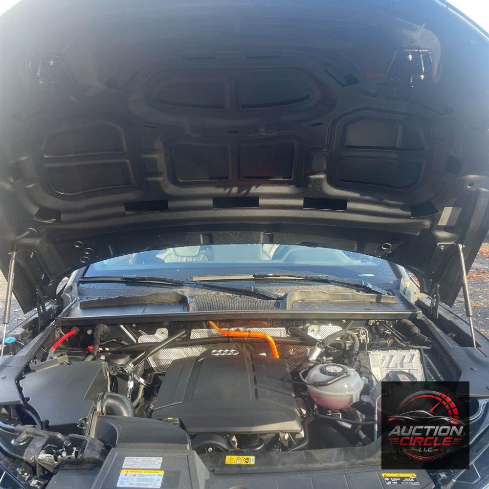 2025 Audi Q5 S-Line Prem+ 55 PHEV