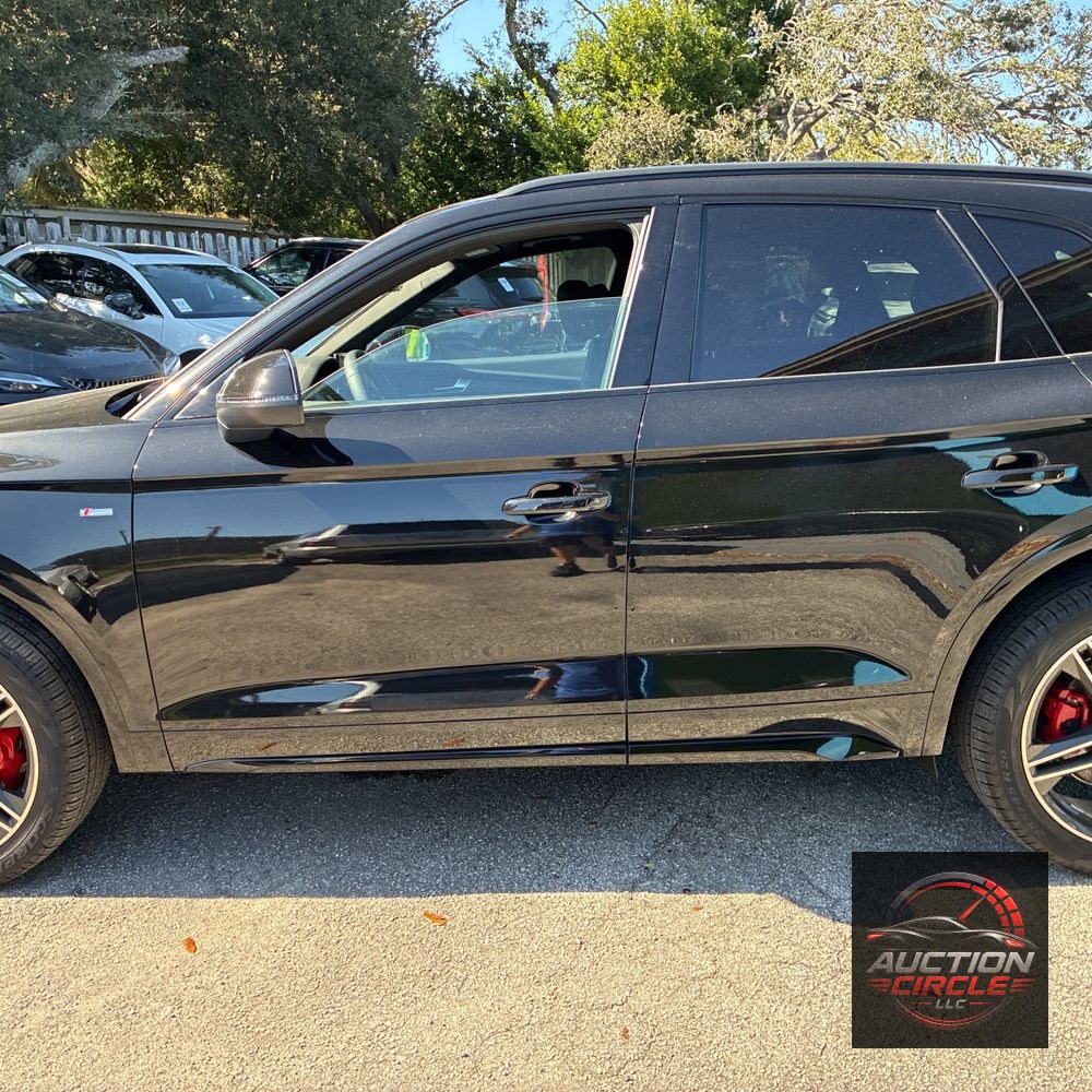 2025 Audi Q5 S-Line Prem+ 55 PHEV