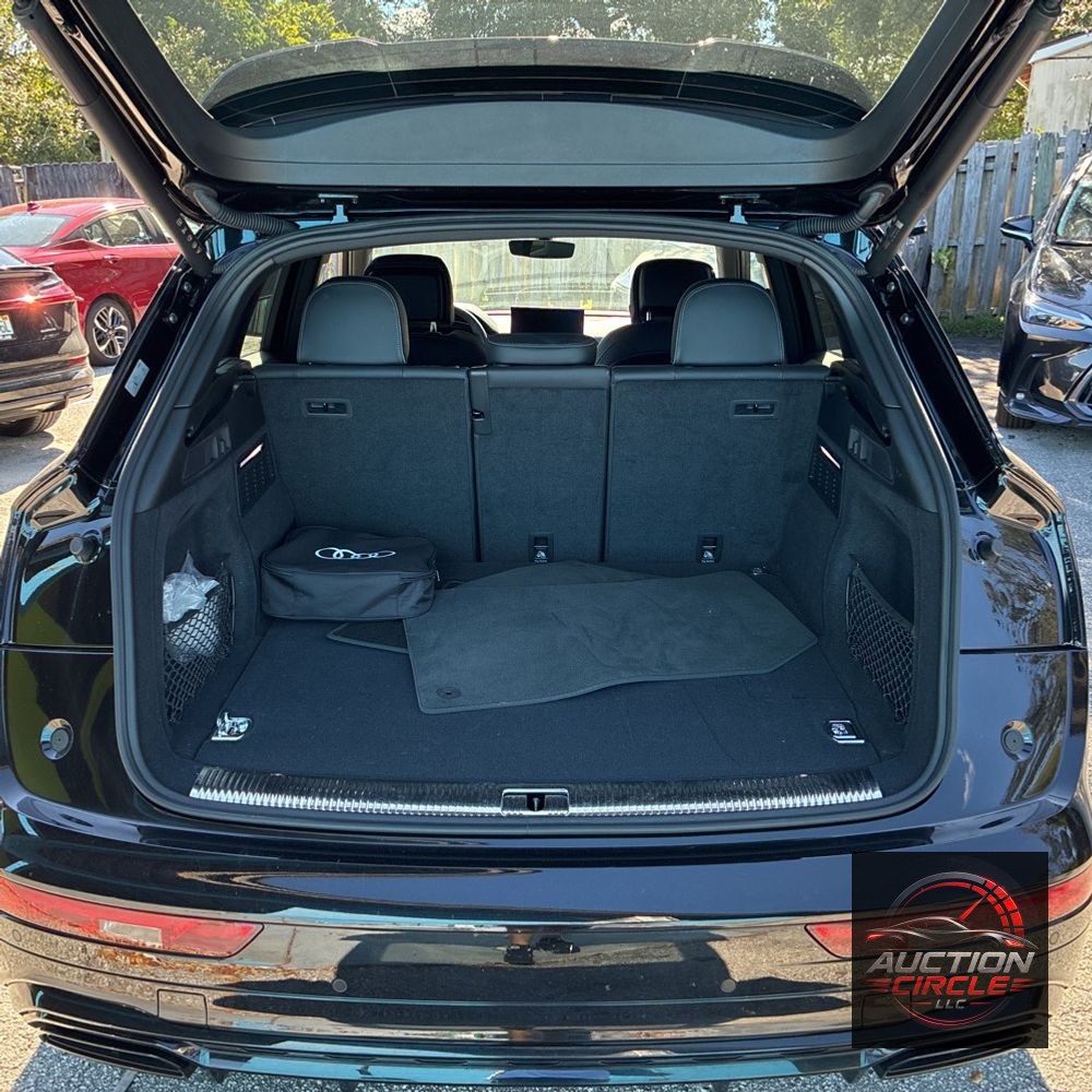2025 Audi Q5 S-Line Prem+ 55 PHEV