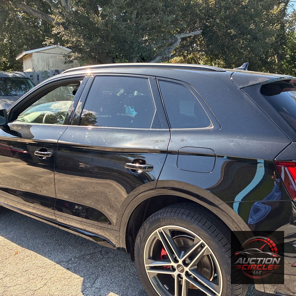 2025 Audi Q5 S-Line Prem+ 55 PHEV