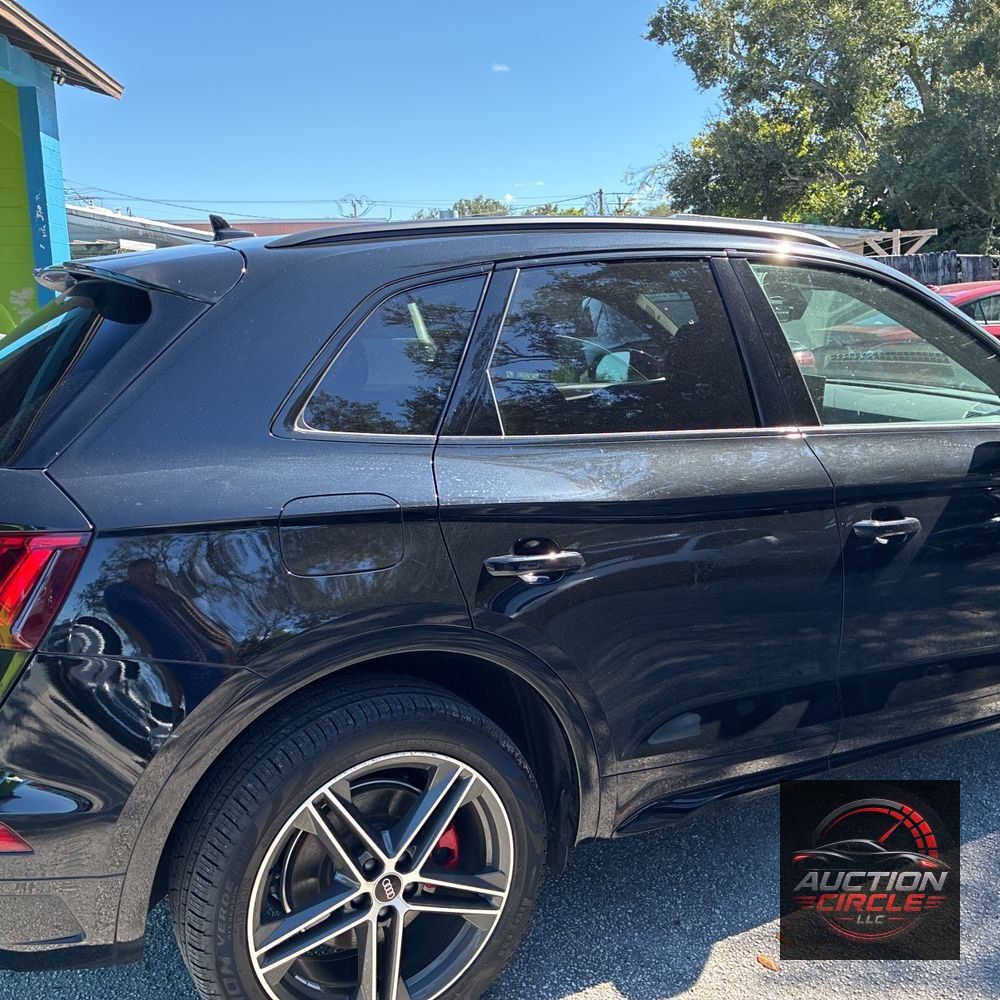 2025 Audi Q5 S-Line Prem+ 55 PHEV