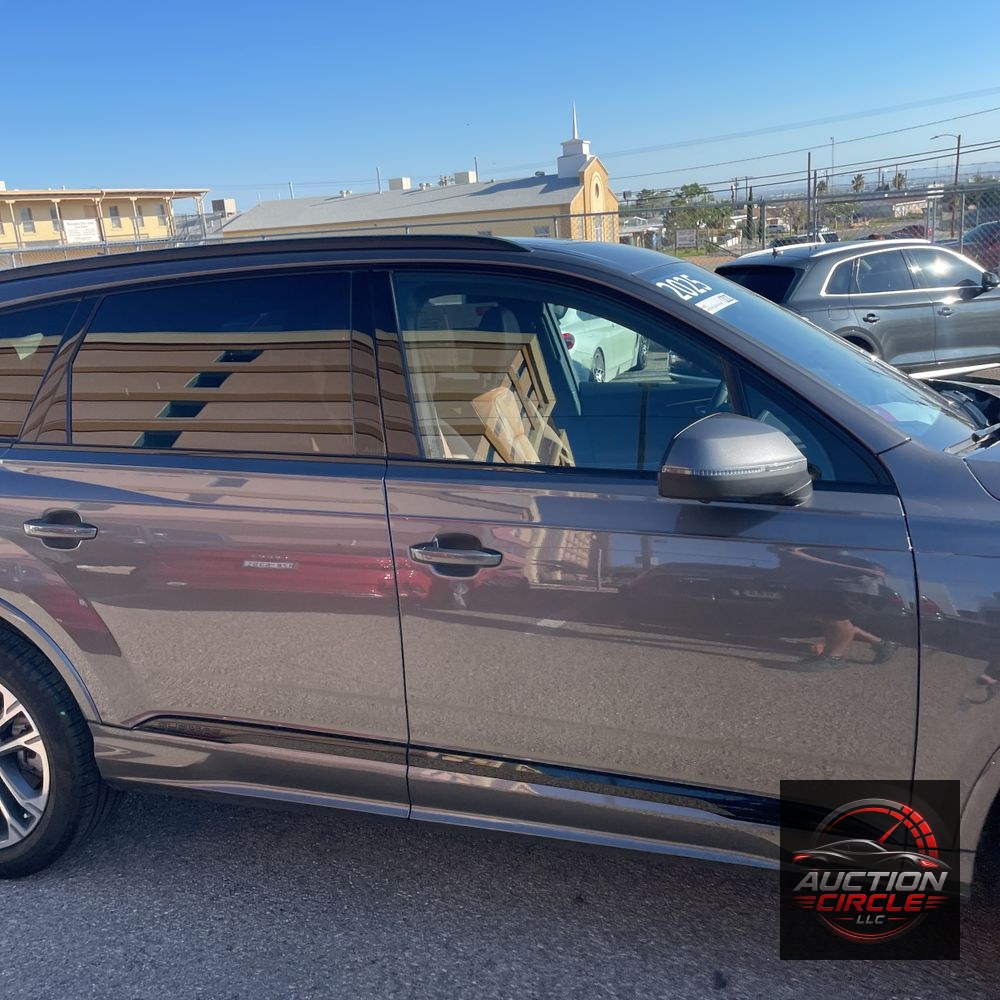 2025 Audi Q7 Premium Plus 45
