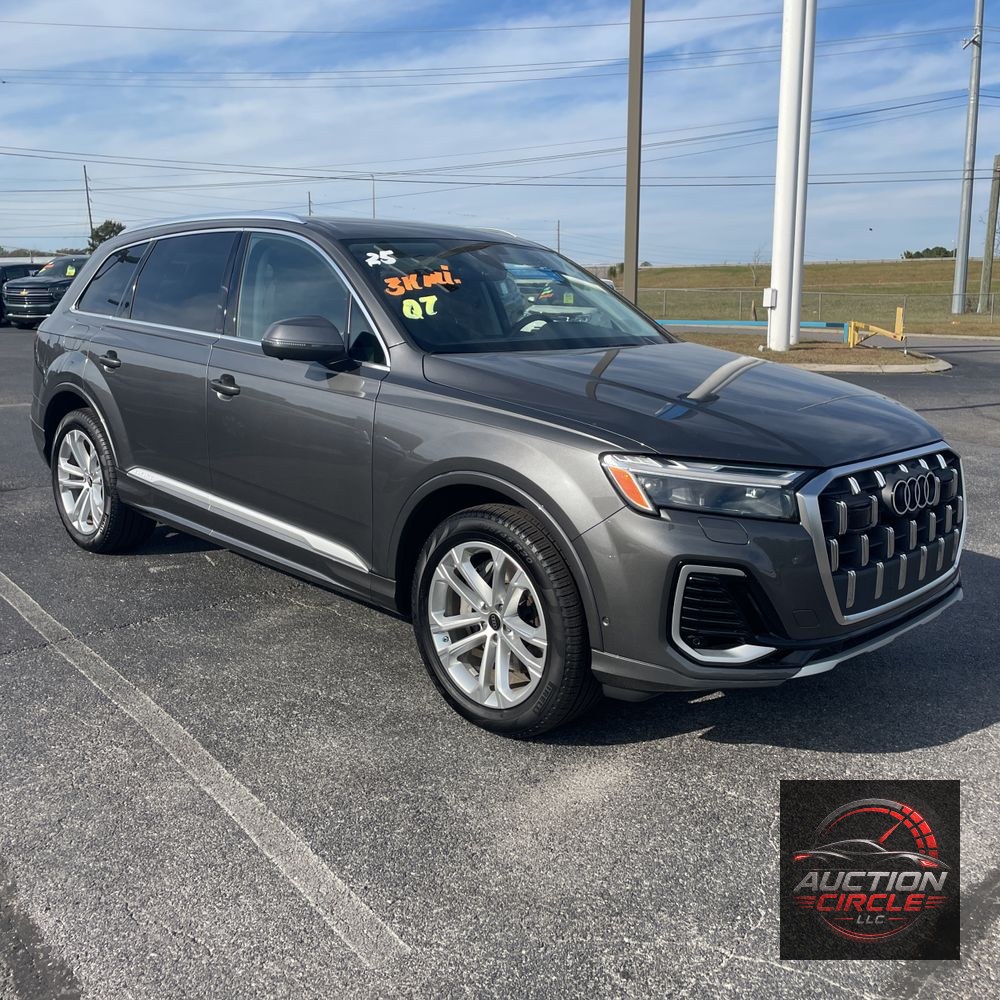 2025 Audi Q7 Premium Plus 55