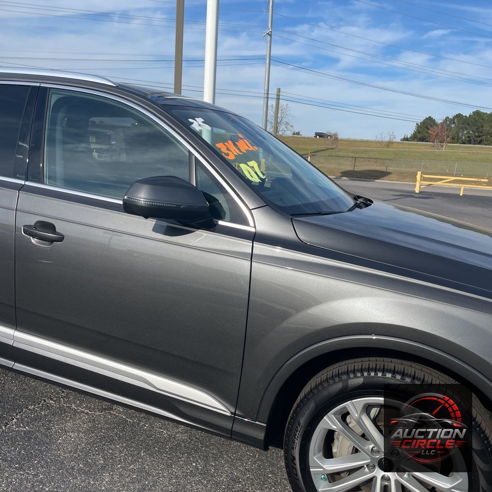 2025 Audi Q7 Premium Plus 55