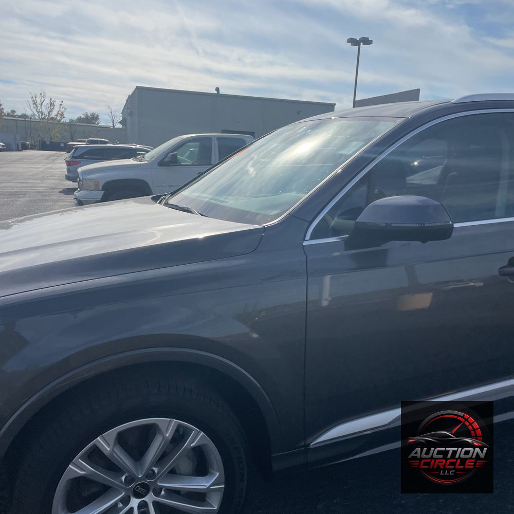 2025 Audi Q7 Premium Plus 55