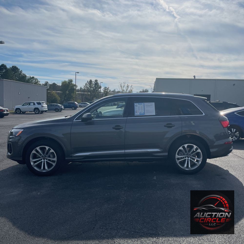 2025 Audi Q7 Premium Plus 55