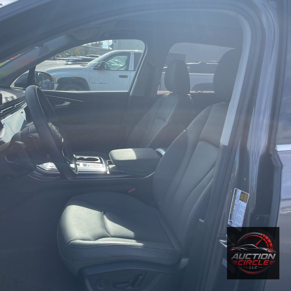 2025 Audi Q7 Premium Plus 55