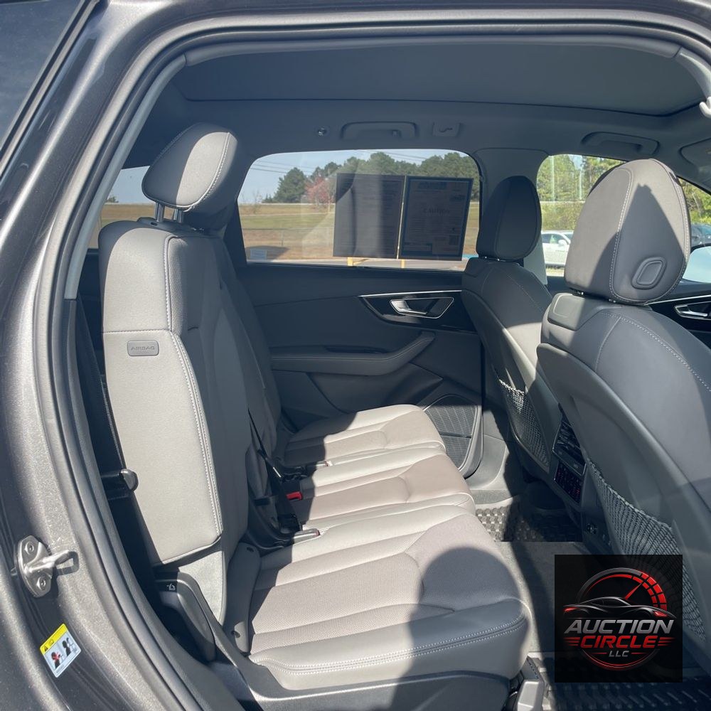 2025 Audi Q7 Premium Plus 55
