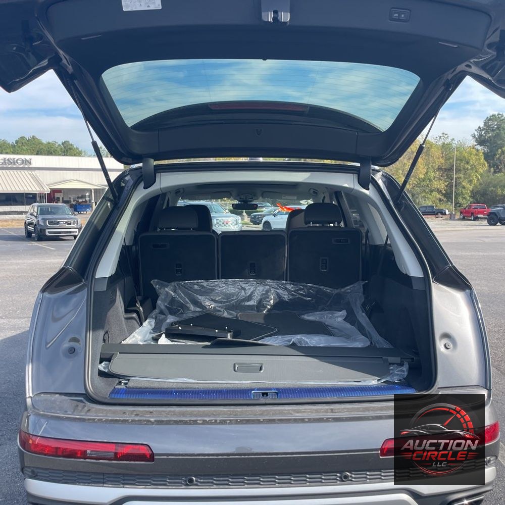 2025 Audi Q7 Premium Plus 55