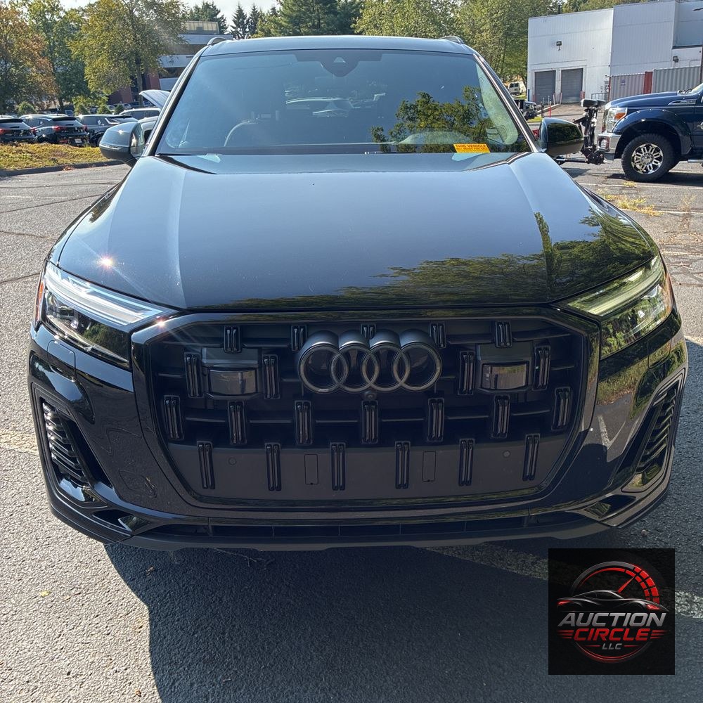 2025 Audi Q7 Premium Plus 55