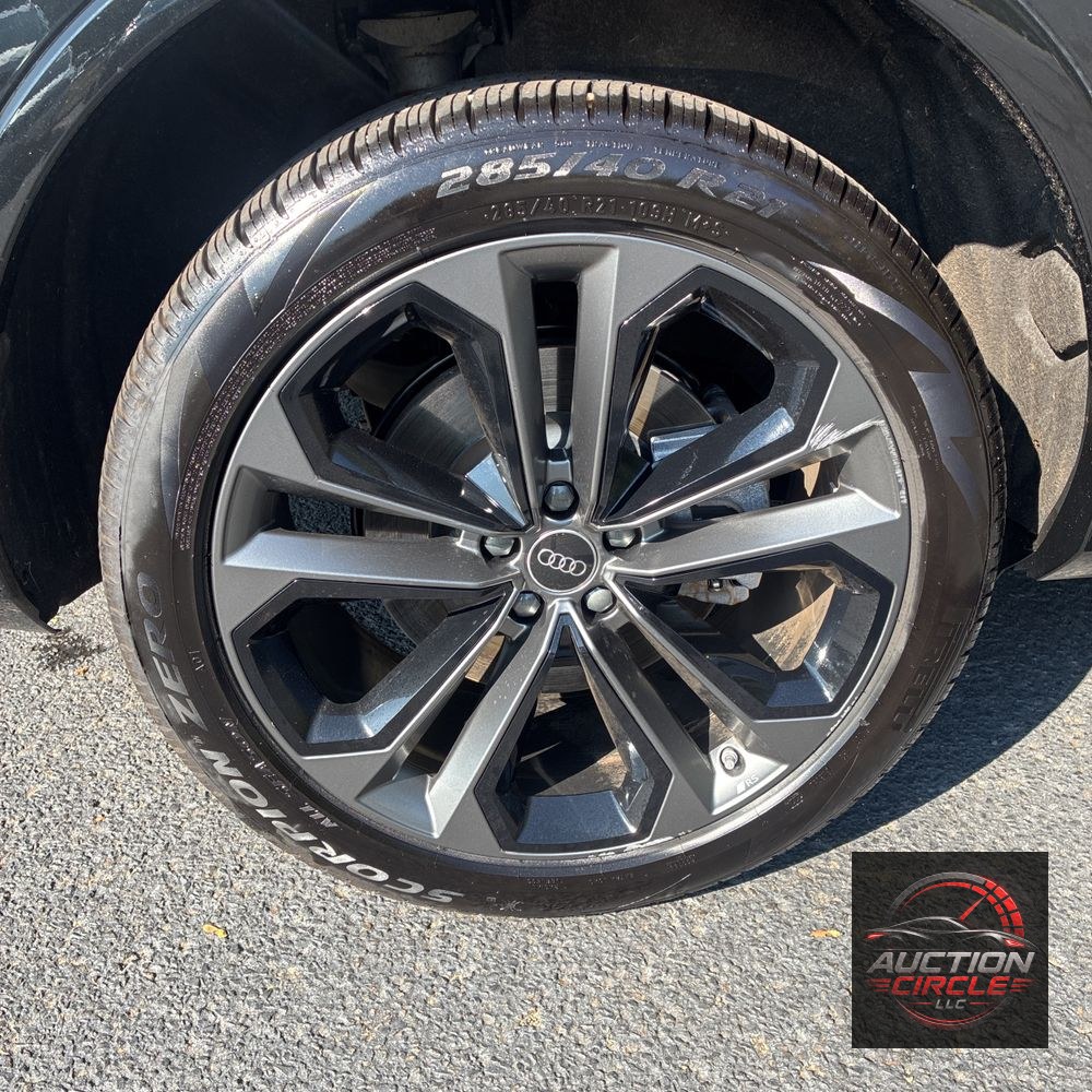 2025 Audi Q7 Premium Plus 55