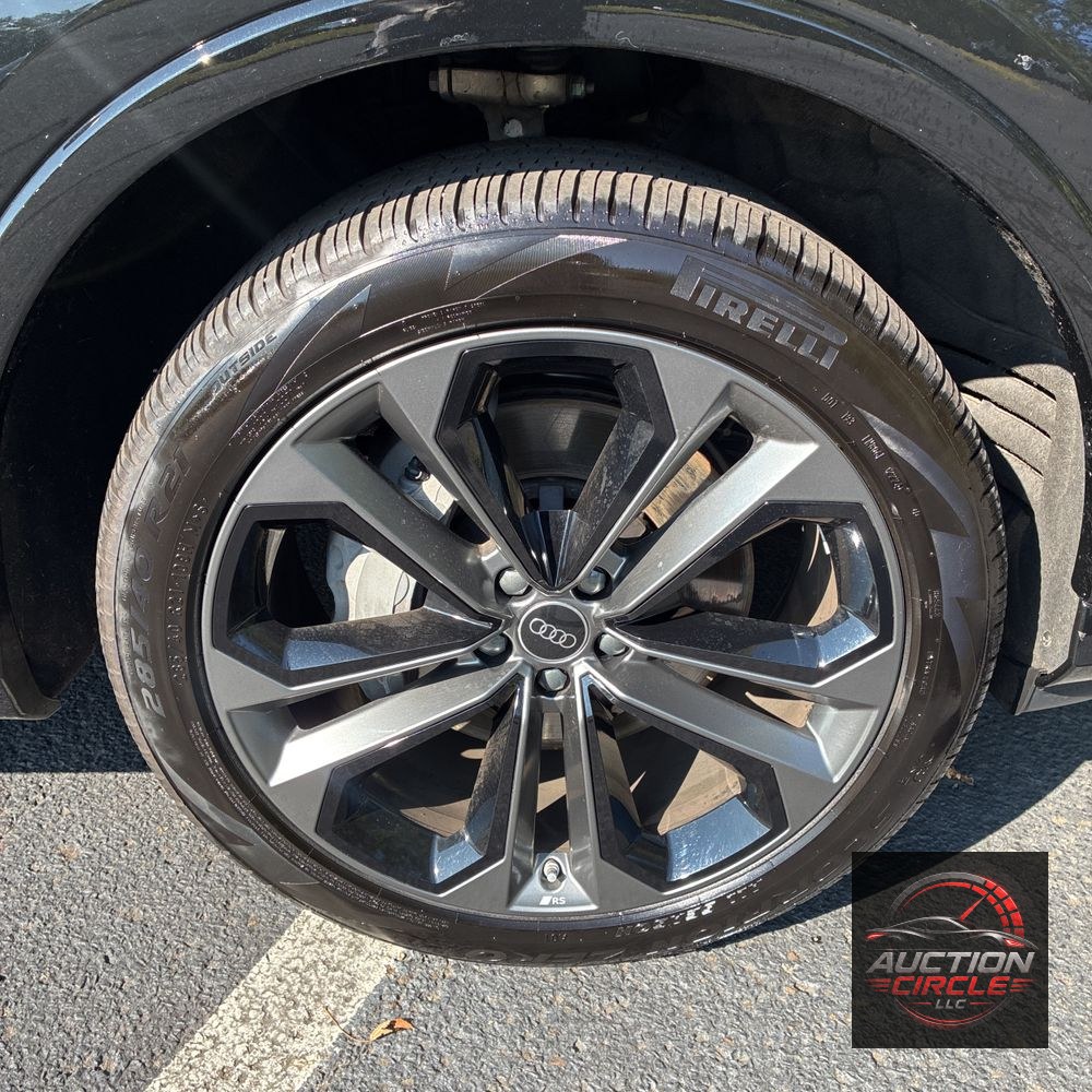 2025 Audi Q7 Premium Plus 55