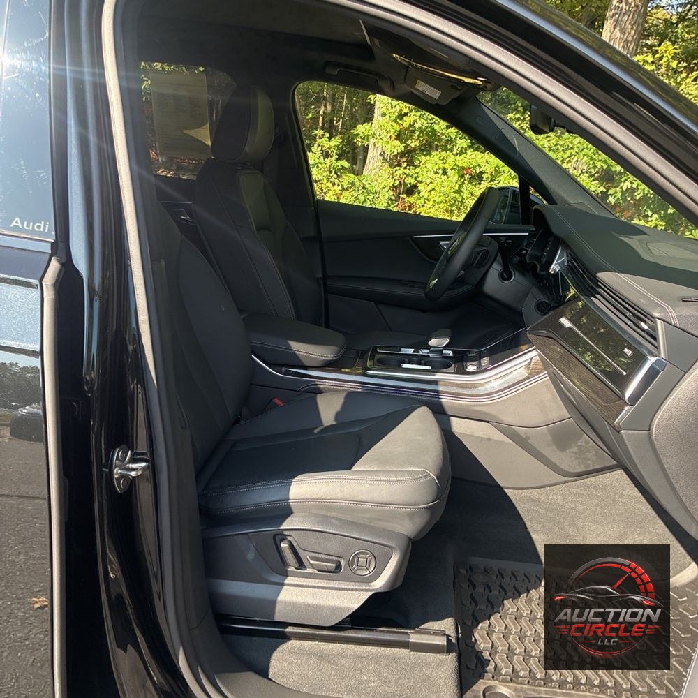 2025 Audi Q7 Premium Plus 55