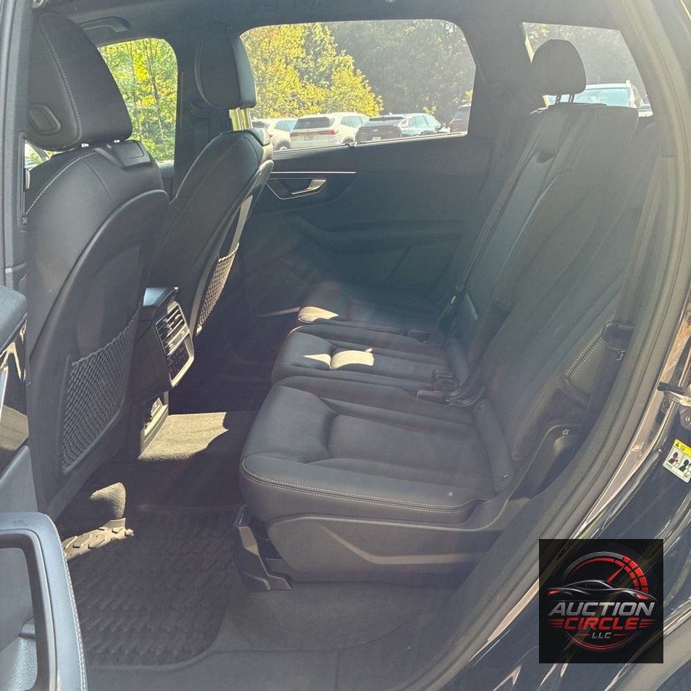 2025 Audi Q7 Premium Plus 55