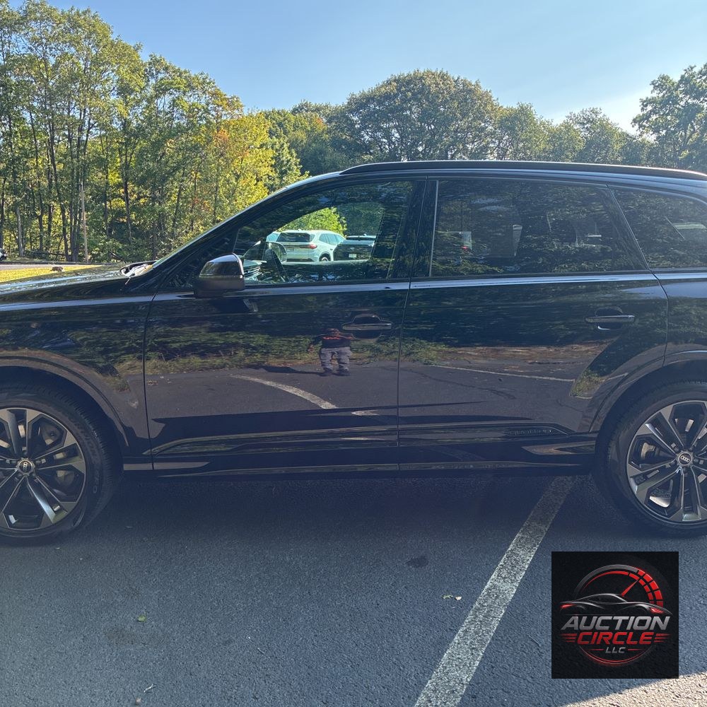 2025 Audi Q7 Premium Plus 55