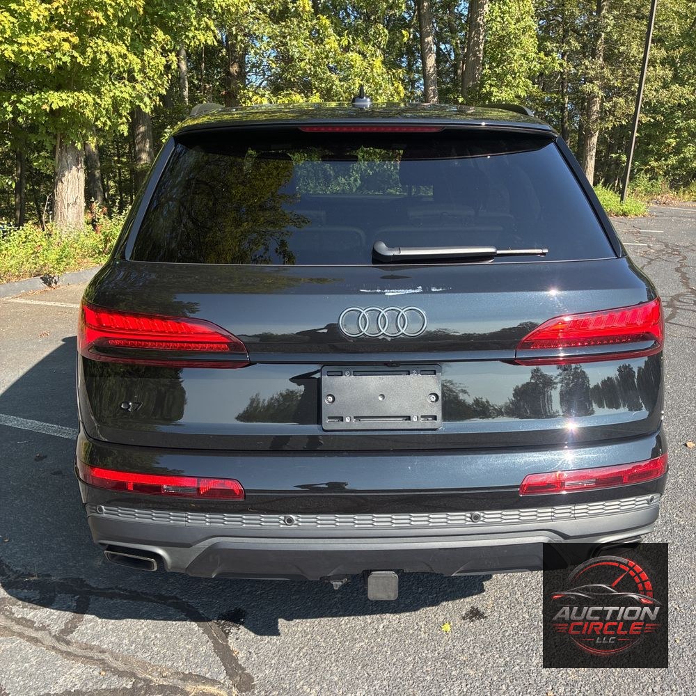 2025 Audi Q7 Premium Plus 55
