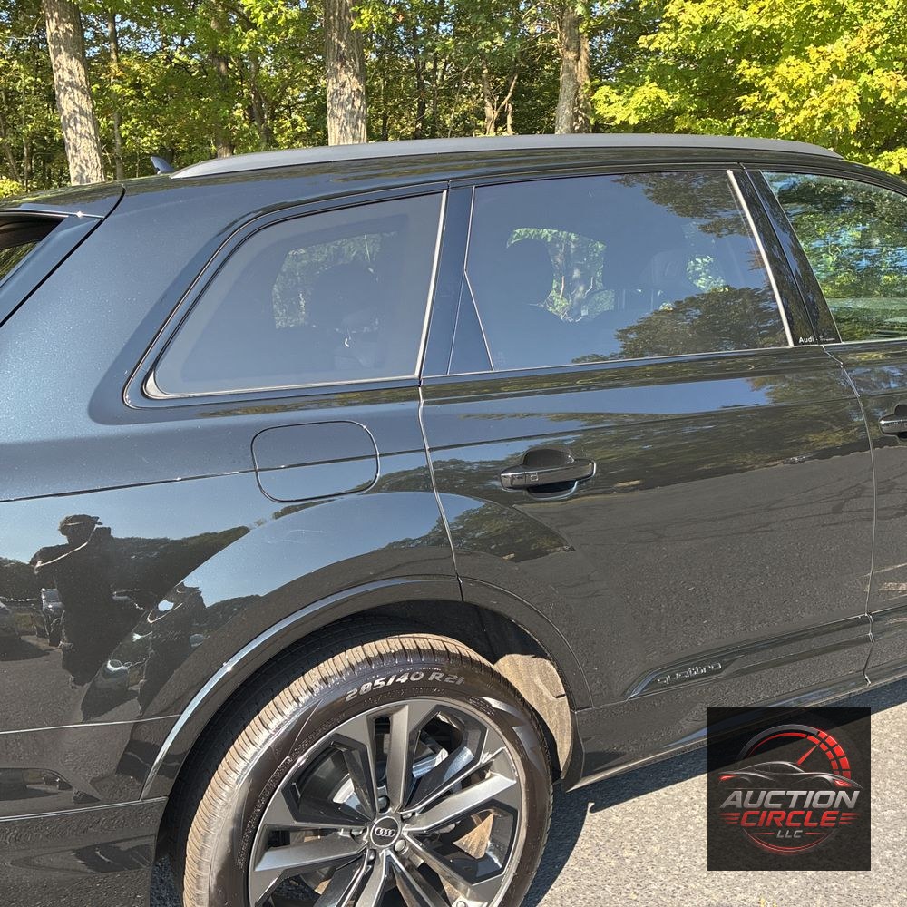 2025 Audi Q7 Premium Plus 55