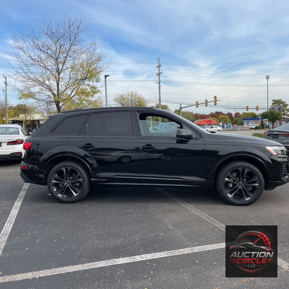 2025 Audi Q7 Premium Plus 55