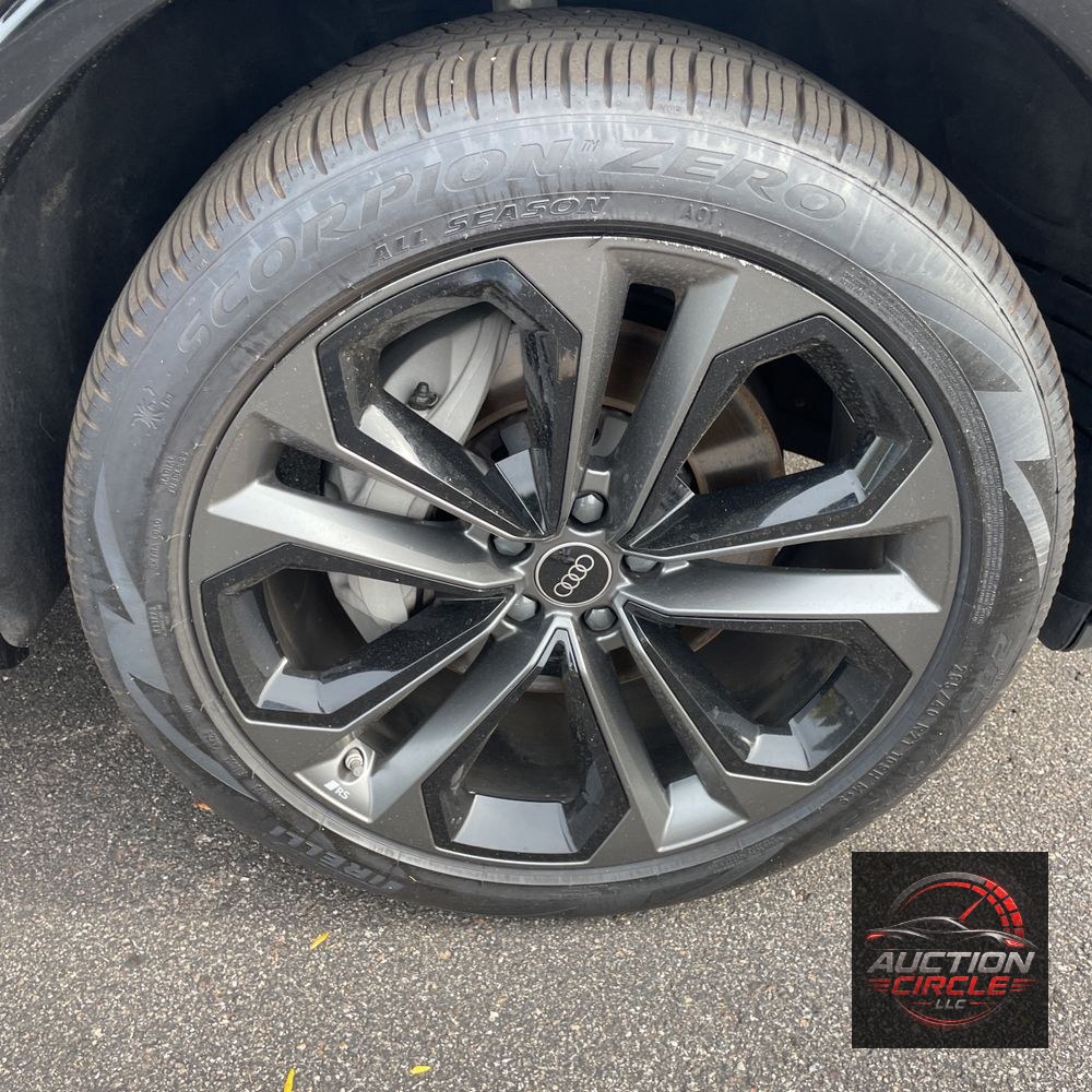 2025 Audi Q7 Premium Plus 55