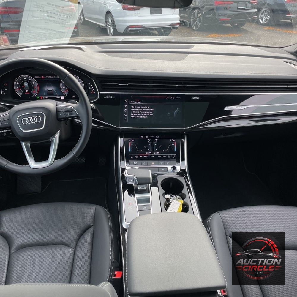 2025 Audi Q7 Premium Plus 55