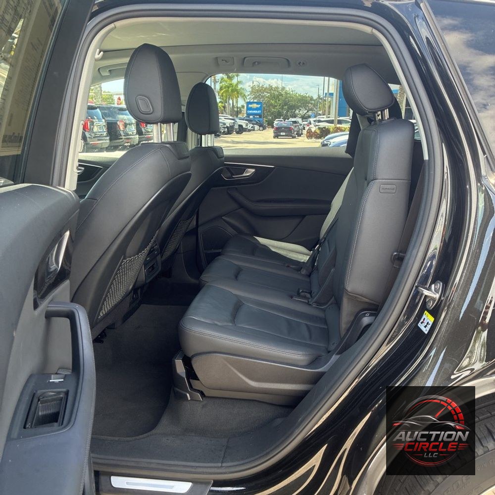 2024 Audi Q7 Premium Plus 55