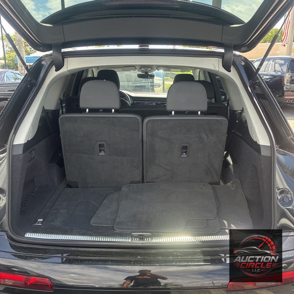 2024 Audi Q7 Premium Plus 55