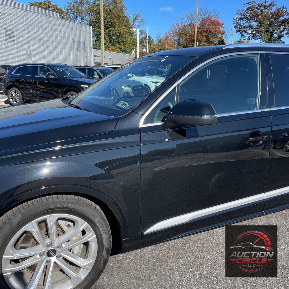 2025 Audi Q7 Prestige 55