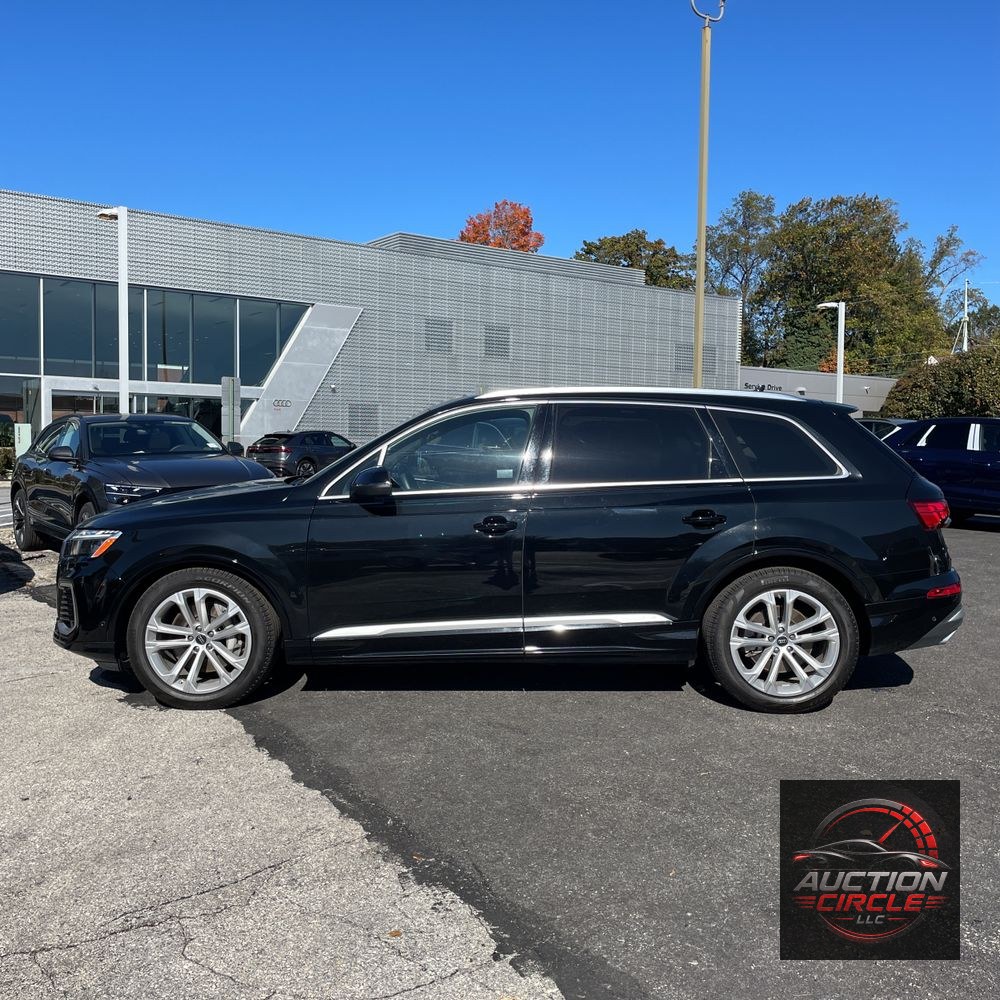 2025 Audi Q7 Prestige 55